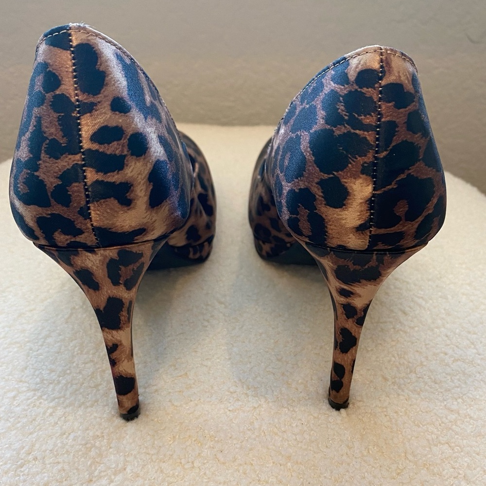 FIONI Leopard Print High Heels - Picture 6 of 9